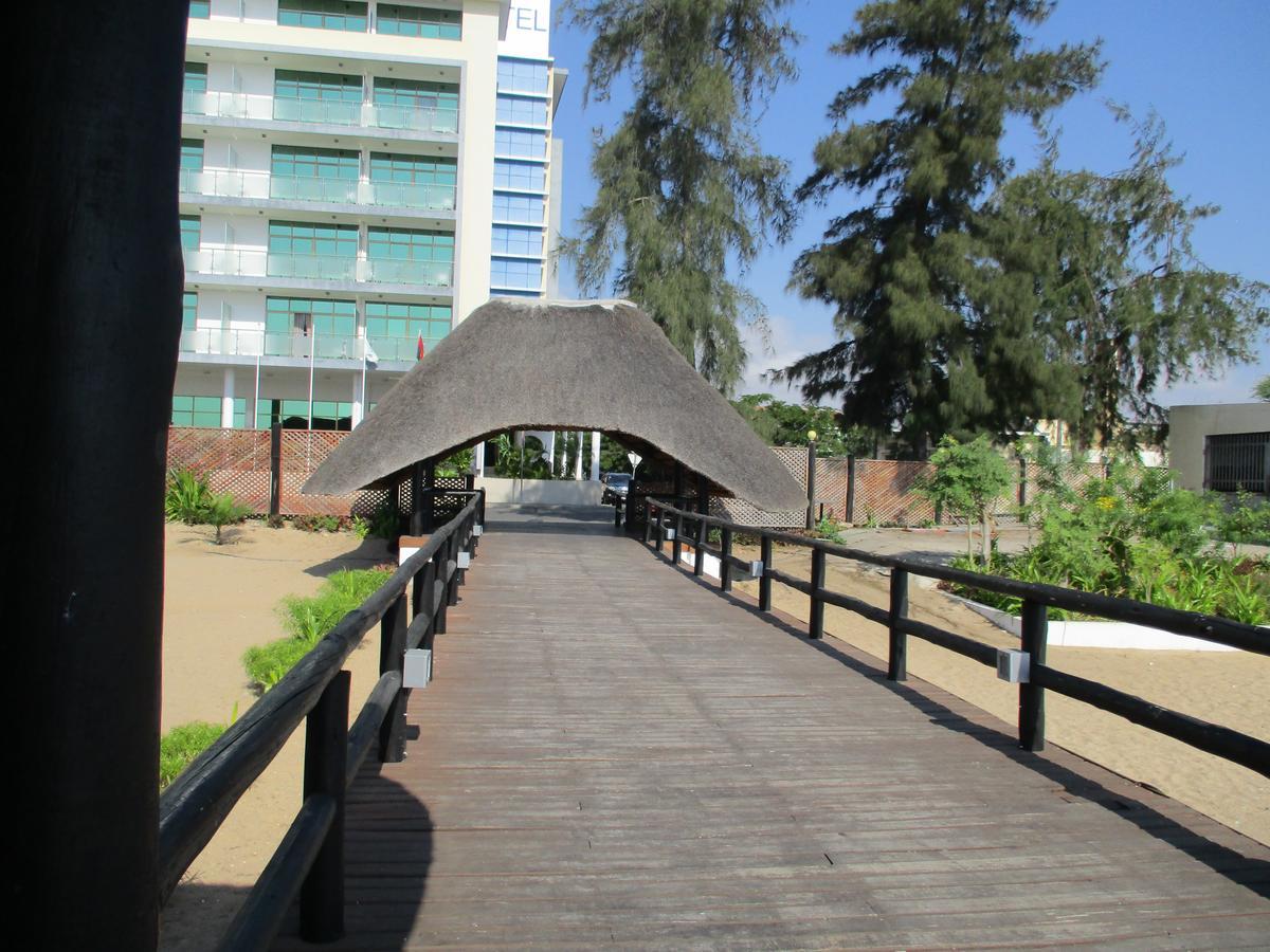 Hotel Restinga Lobito Buitenkant foto